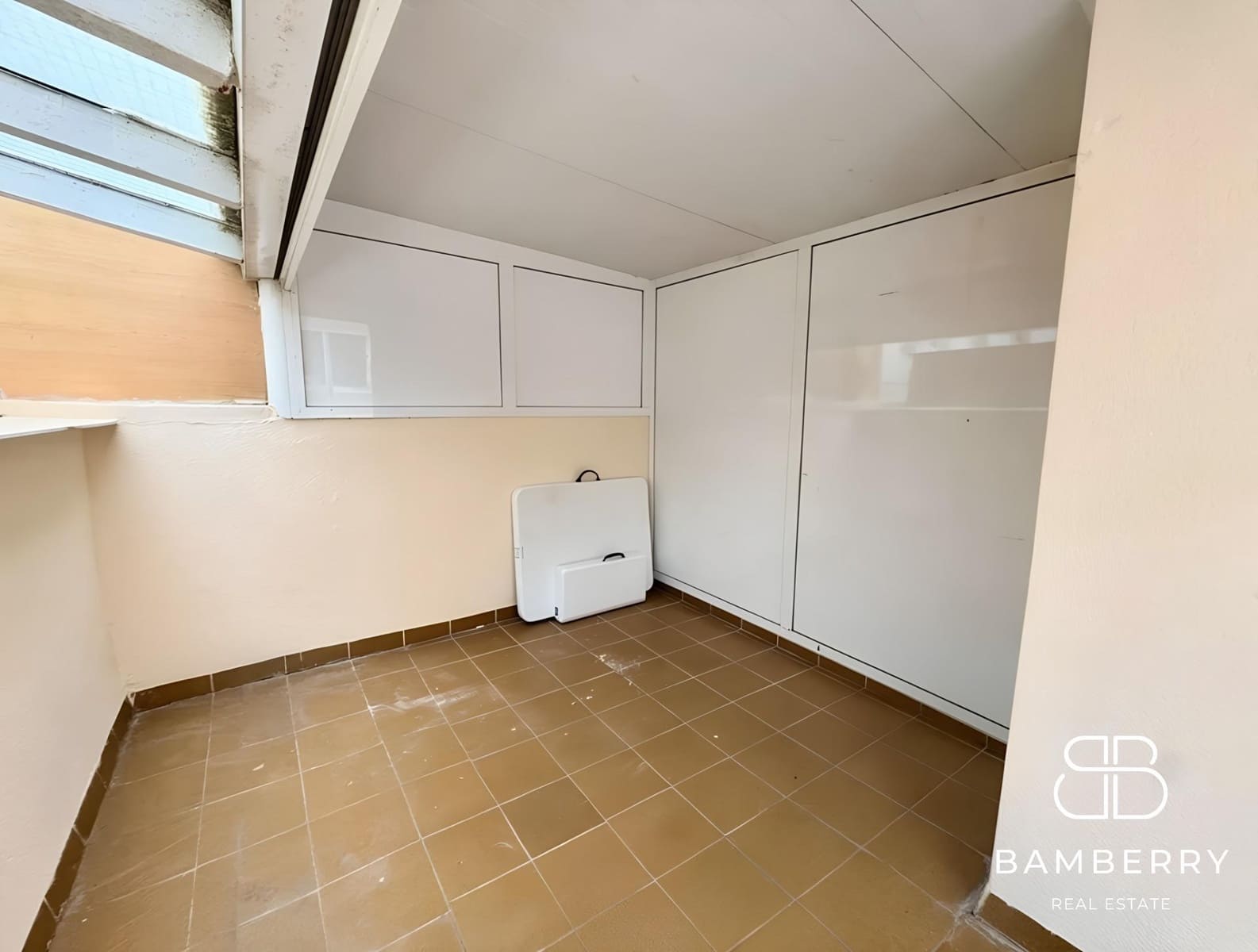 4 makuuhuone Asunto myytävänä paikassa Castelldefels mukana uima-altaan - 590 000 € (Ref: 9966685)