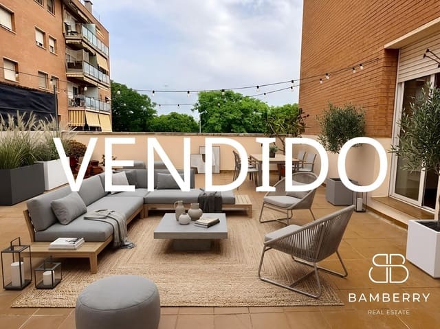 4 soveværelse Lejlighed til salg i Castelldefels med swimmingpool - € 590.000 (Ref: 9966685)
