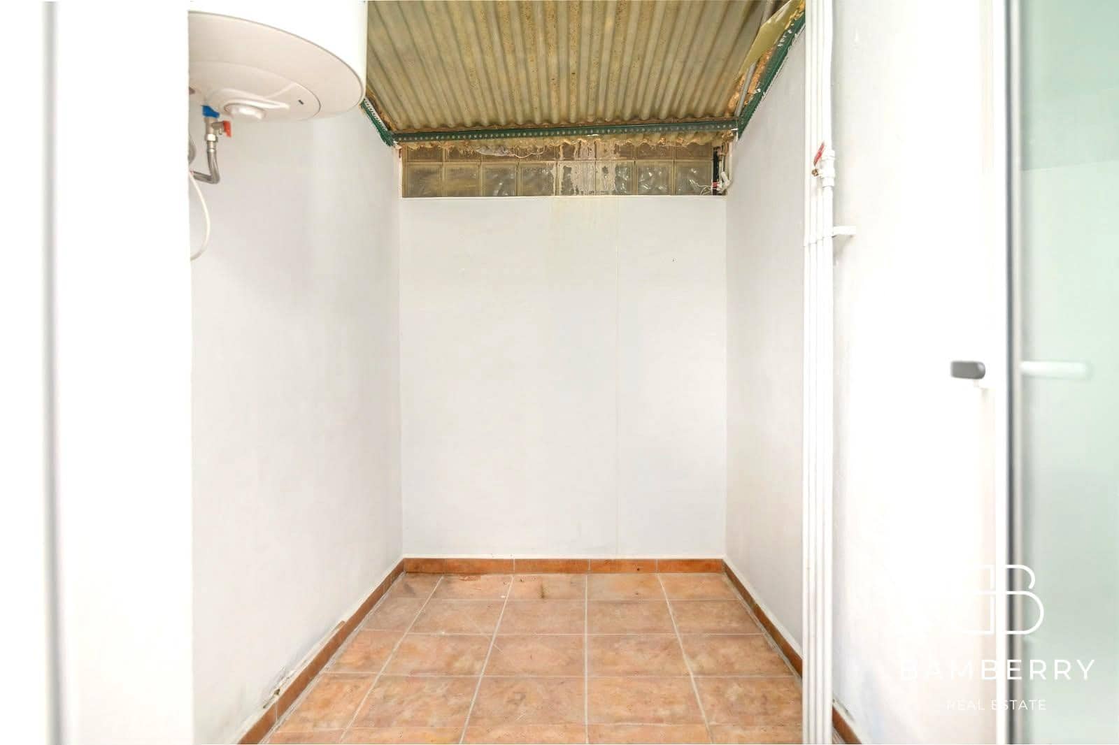 2 slaapkamer Flat te koop in Sant Boi de Llobregat - € 249.000 (Ref: 9998846)