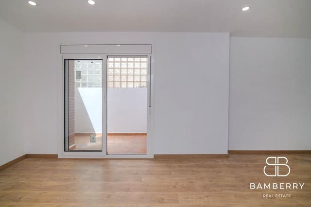 2 slaapkamer Flat te koop in Sant Boi de Llobregat - € 249.000 (Ref: 9998846)