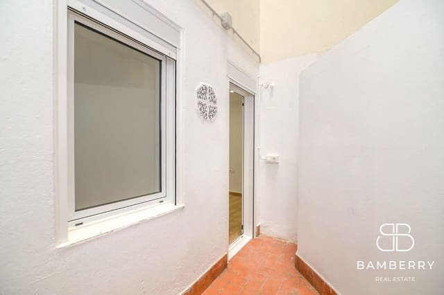 2 slaapkamer Flat te koop in Sant Boi de Llobregat - € 249.000 (Ref: 9998846)