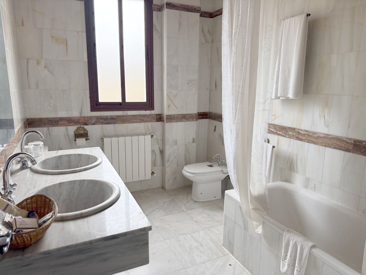34 Zimmer Finca/Landgut zu verkaufen in Diezma mit Pool - 14.000.000 € (Ref: 10007493)