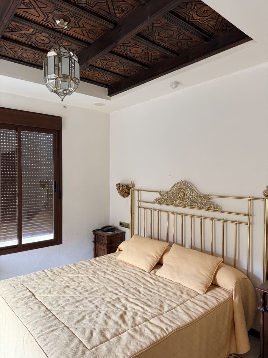 34 Zimmer Finca/Landgut zu verkaufen in Diezma mit Pool - 14.000.000 € (Ref: 10007493)
