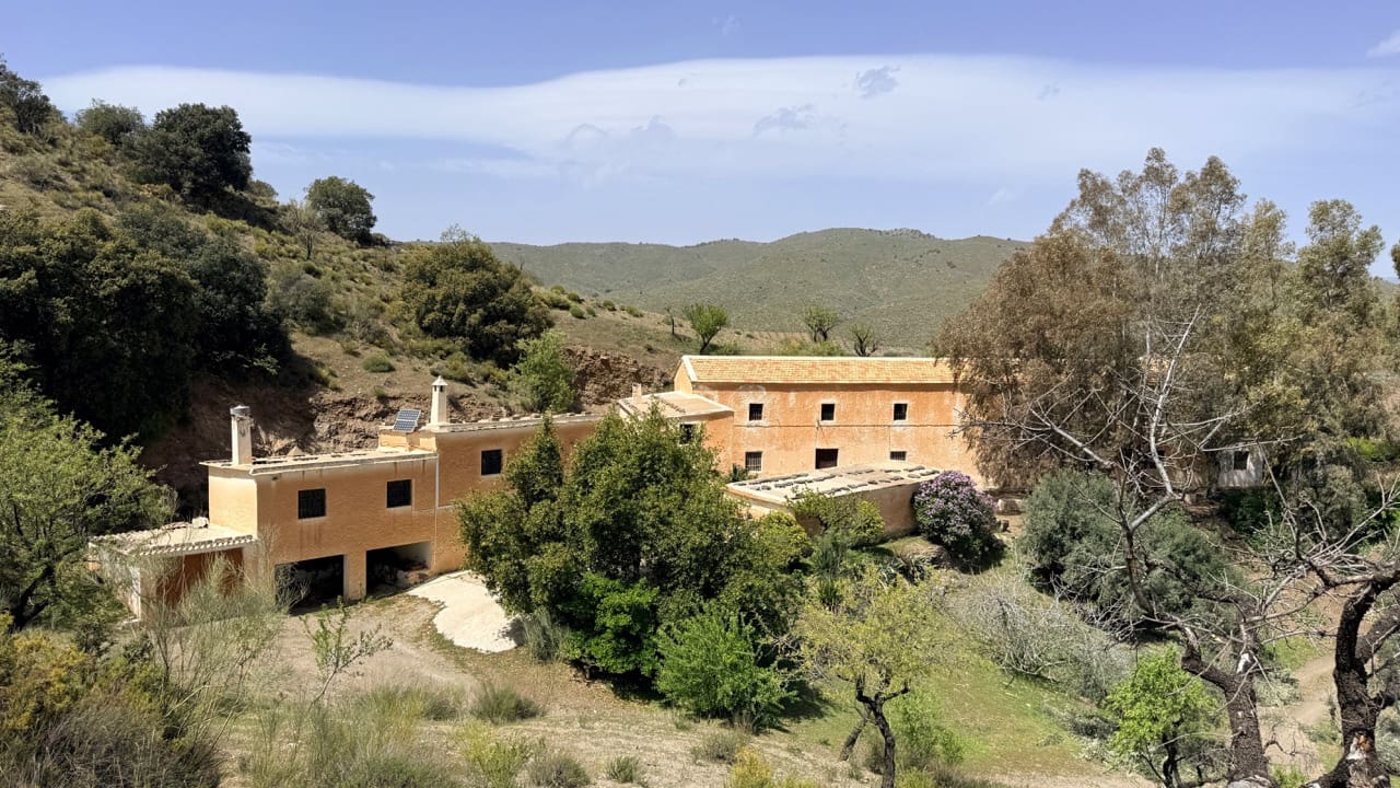 Finca/Country House for sale in Las Tres Villas - € 8,000,000 (Ref: 10007613)