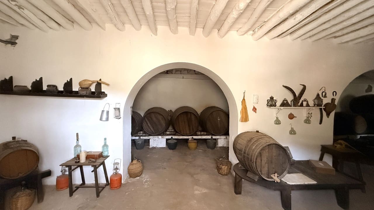 Finca/Country House for sale in Las Tres Villas - € 8,000,000 (Ref: 10007613)