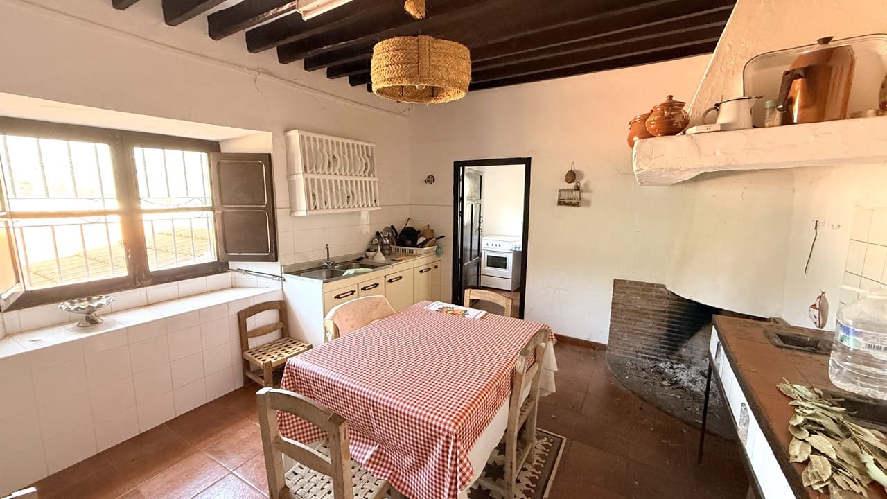 Finca/Country House for sale in Las Tres Villas - € 8,000,000 (Ref: 10007613)