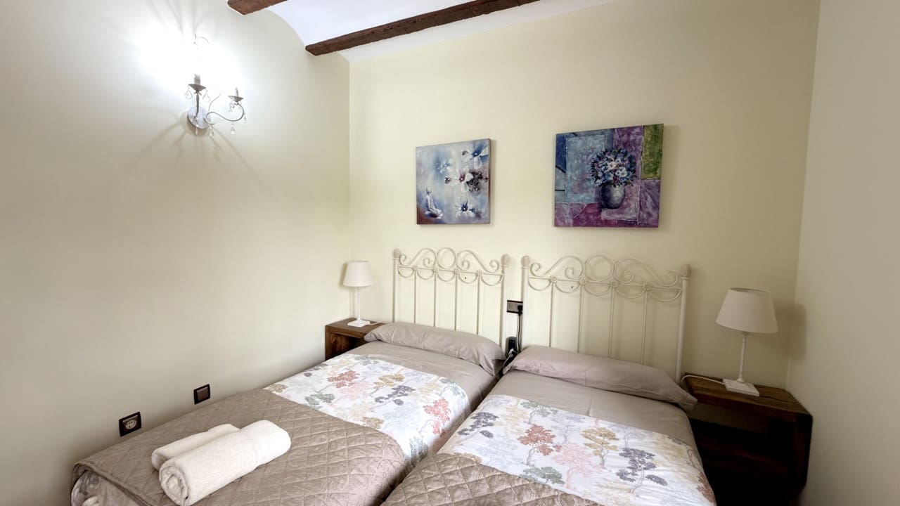 6 bedroom Finca/Country House for sale in Puebla de Don Fadrique with garage - € 950,000 (Ref: 10007698)