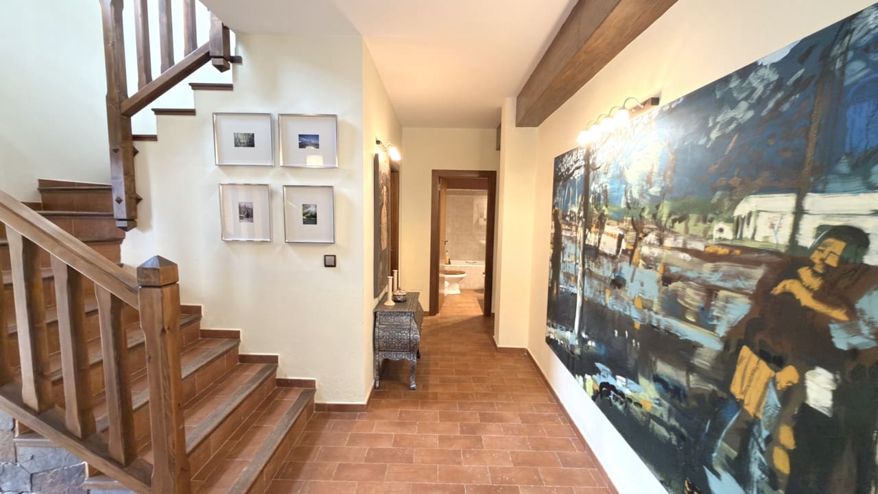 6 bedroom Finca/Country House for sale in Puebla de Don Fadrique with garage - € 950,000 (Ref: 10007698)