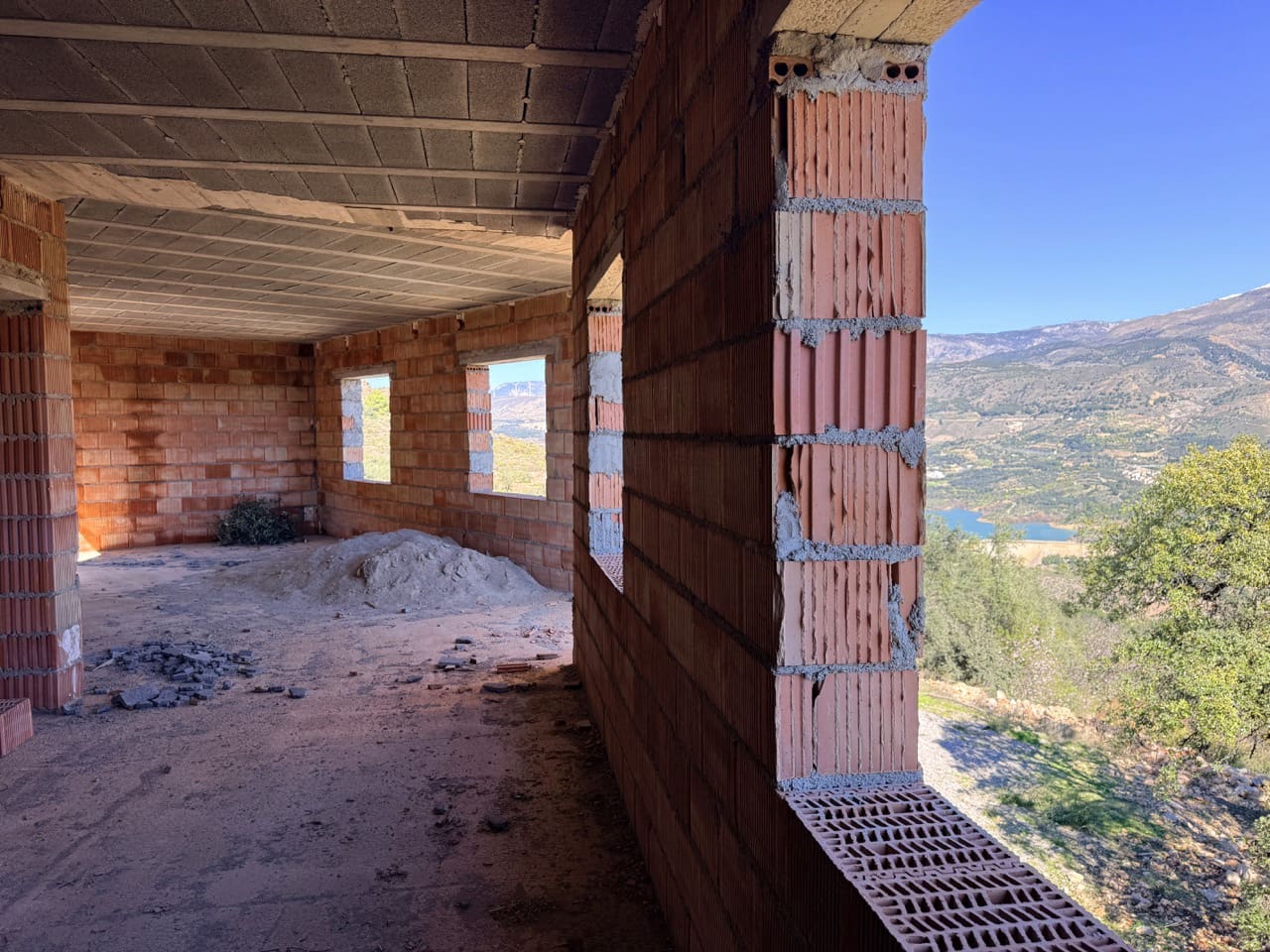 3 chambre Finca/Maison de Campagne à vendre à El Pinar avec garage - 125 000 € (Ref: 10007863)