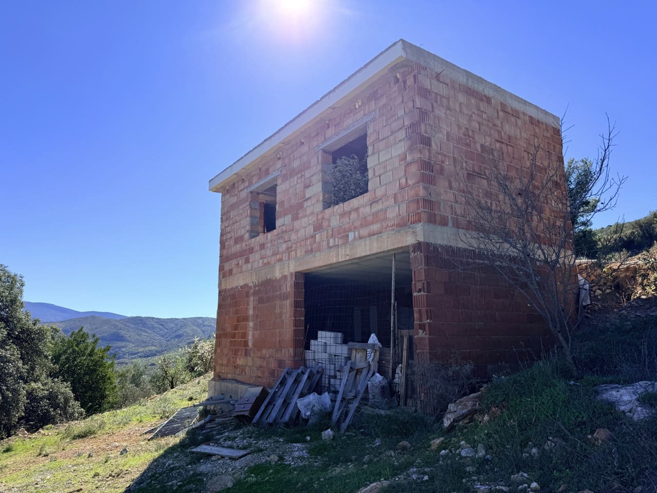 3 chambre Finca/Maison de Campagne à vendre à El Pinar avec garage - 125 000 € (Ref: 10007863)