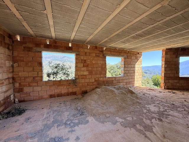 3 chambre Finca/Maison de Campagne à vendre à El Pinar avec garage - 125 000 € (Ref: 10007863)