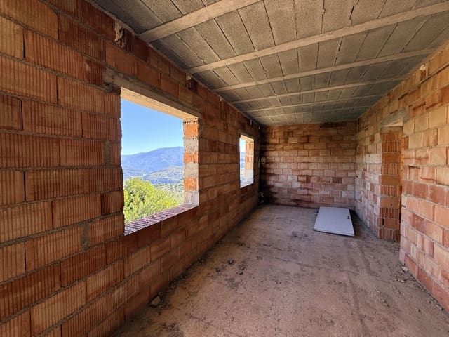 3 chambre Finca/Maison de Campagne à vendre à El Pinar avec garage - 125 000 € (Ref: 10007863)