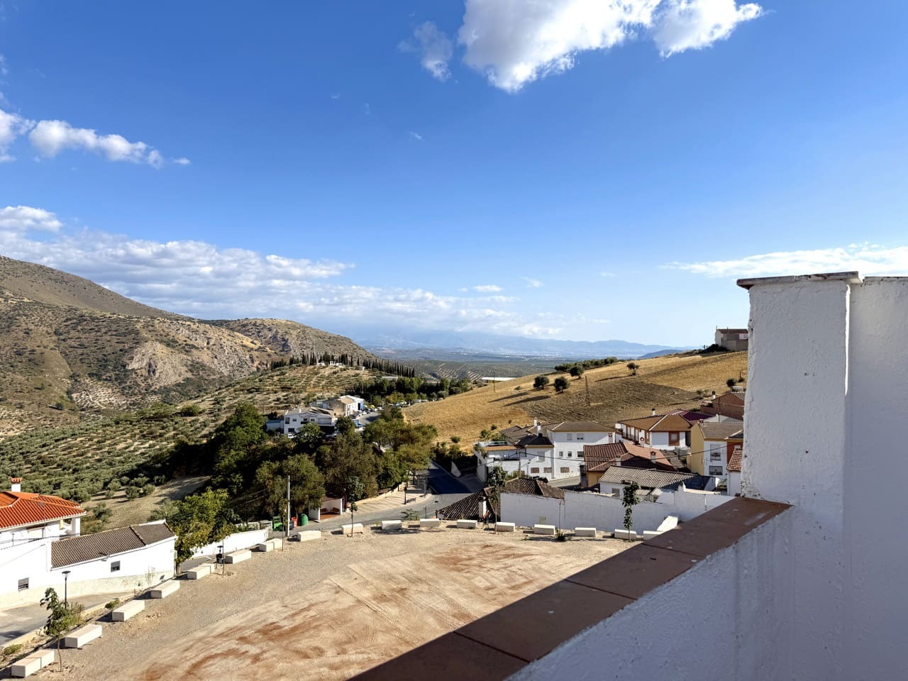 4 Zimmer Haus zu verkaufen in Colomera mit Garage - 120.000 € (Ref: 10007864)
