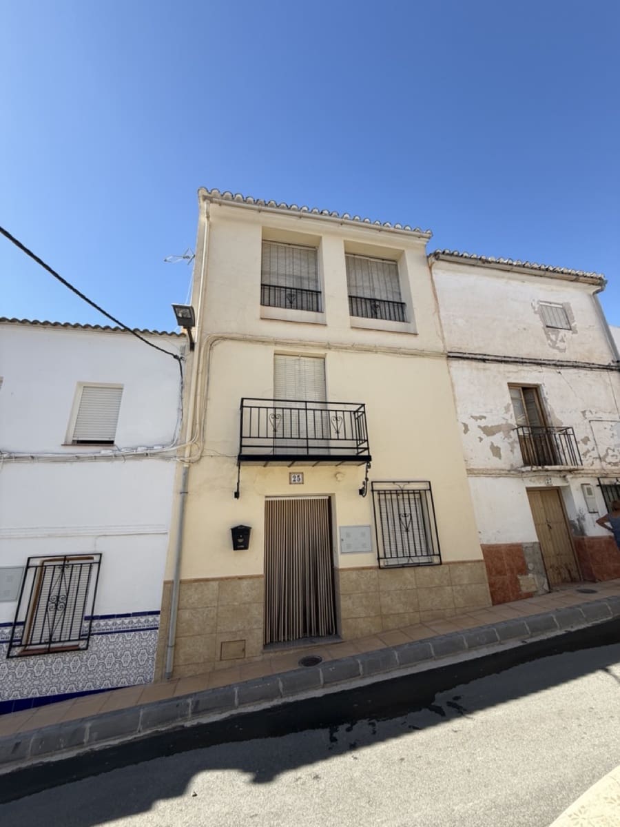 3 bedroom Townhouse for sale in Santa Cruz del Comercio - € 50,000 (Ref: 10007995)