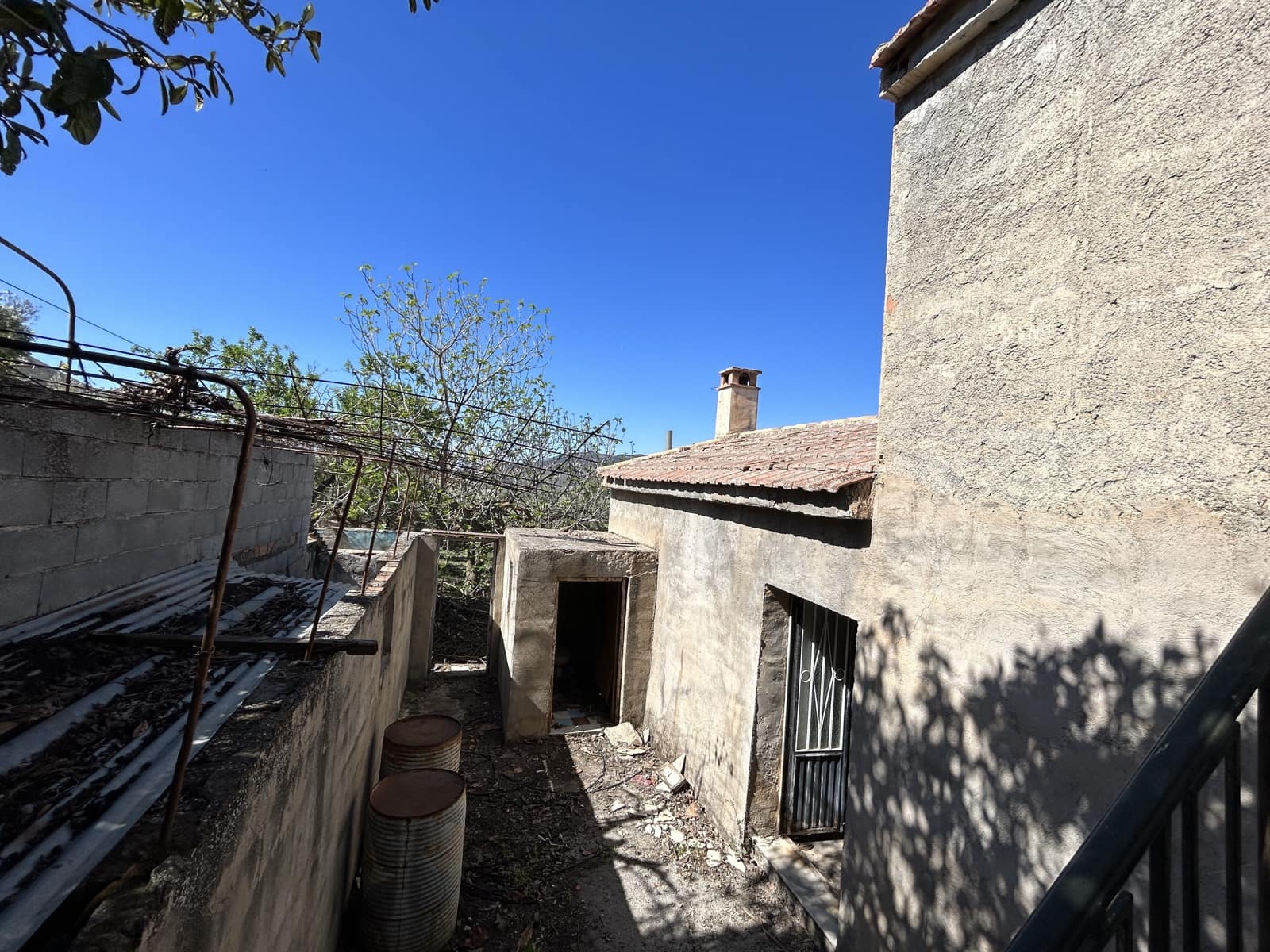2 sovrum Finca/Hus på landet till salu i Moclin med garage - 77 000 € (Ref: 10007997)