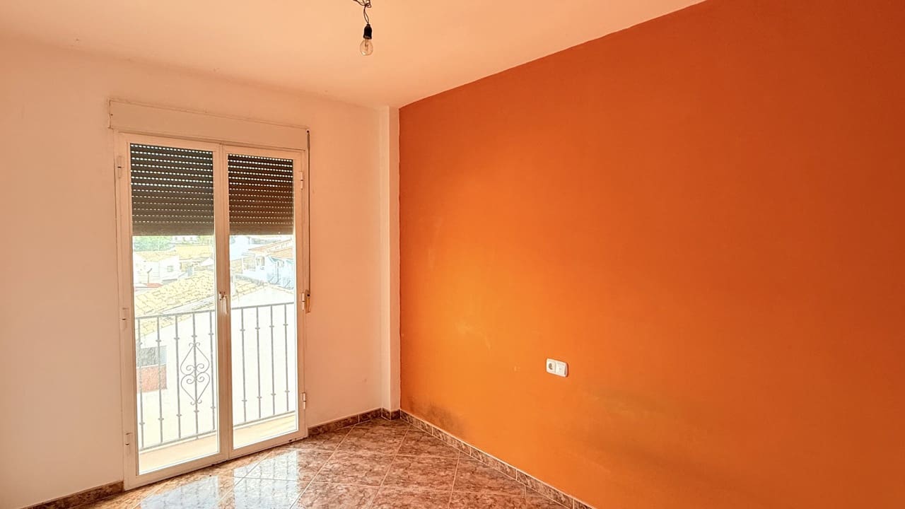 3 makuuhuone Omakotitalo myytävänä paikassa Montefrio - 85 000 € (Ref: 10008001)
