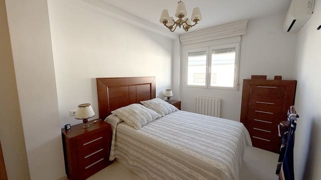3 sovrum Hus till salu i Puerto Lope, Moclín med garage - 99 000 € (Ref: 10038962)