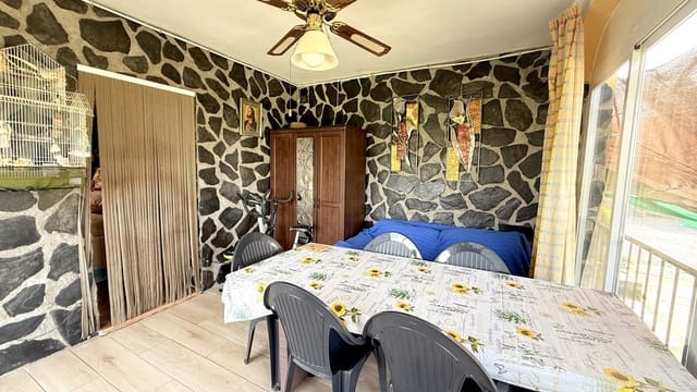 4 Zimmer Villa zu verkaufen in Las Gabias mit Pool Garage - 415.000 € (Ref: 10048429)