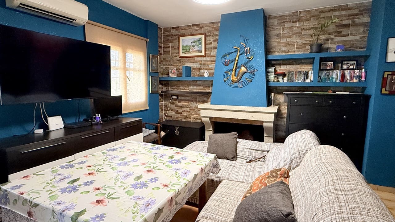4 Zimmer Villa zu verkaufen in Las Gabias mit Pool Garage - 415.000 € (Ref: 10048429)