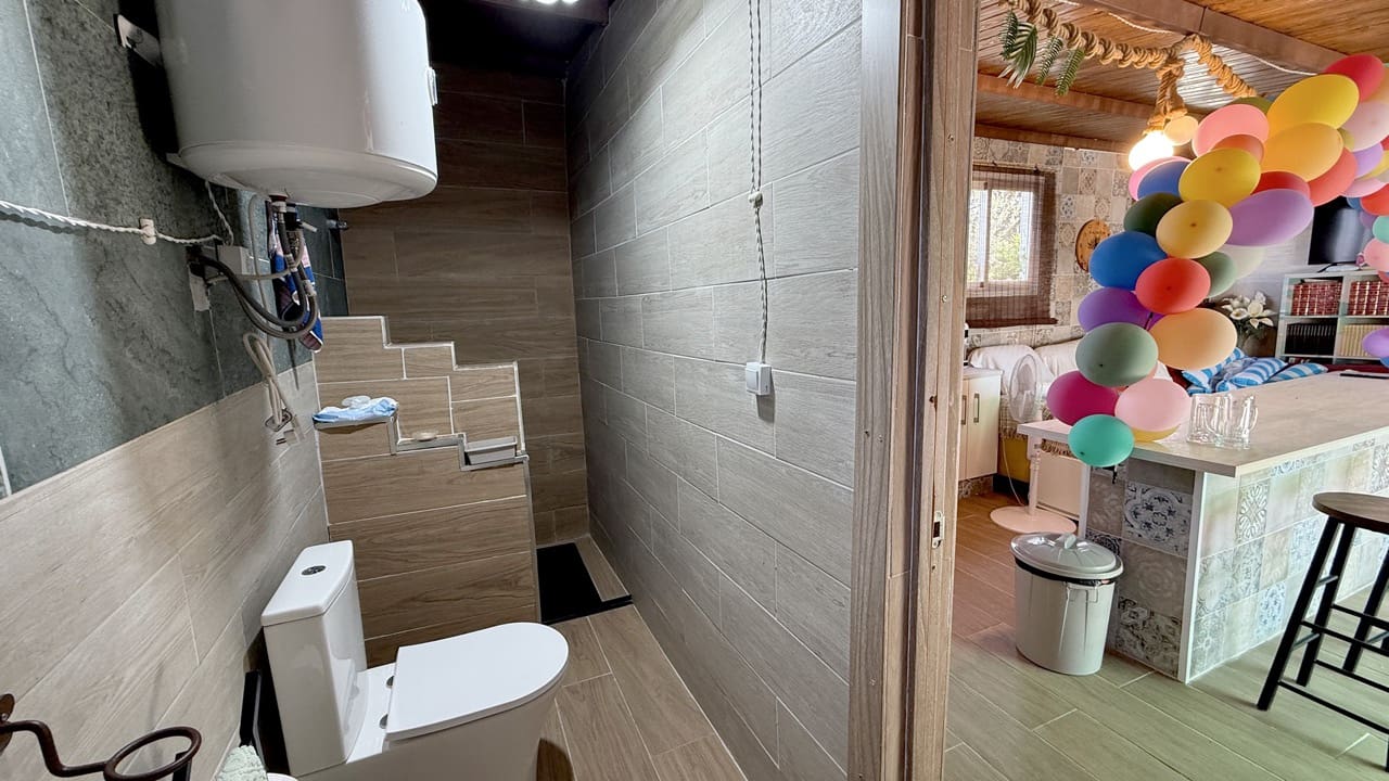 4 Zimmer Villa zu verkaufen in Las Gabias mit Pool Garage - 415.000 € (Ref: 10048429)