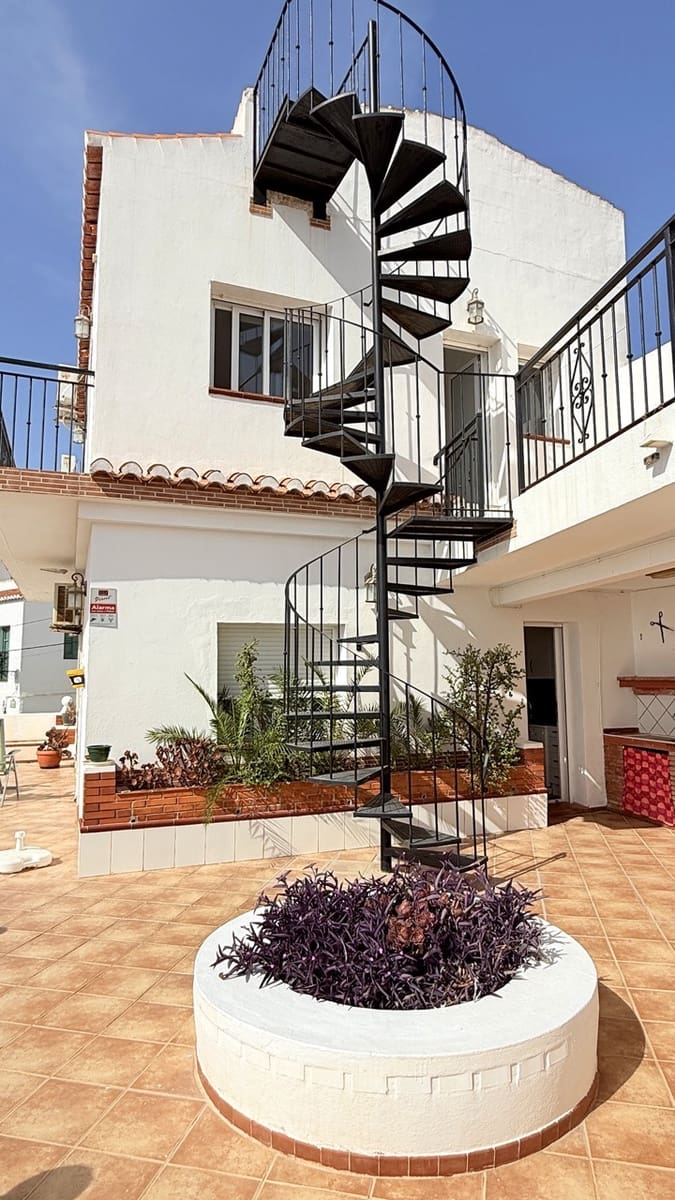 3 soverom Hus til salgs i Gualchos - € 138 500 (Ref: 10057617)