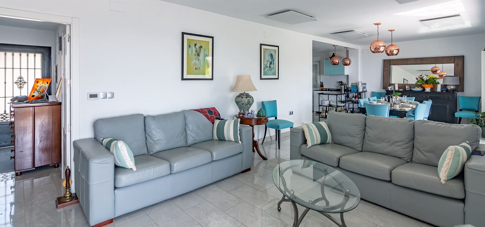 4 bedroom Villa for sale in Gualchos with pool garage - € 420,000 (Ref: 10104296)