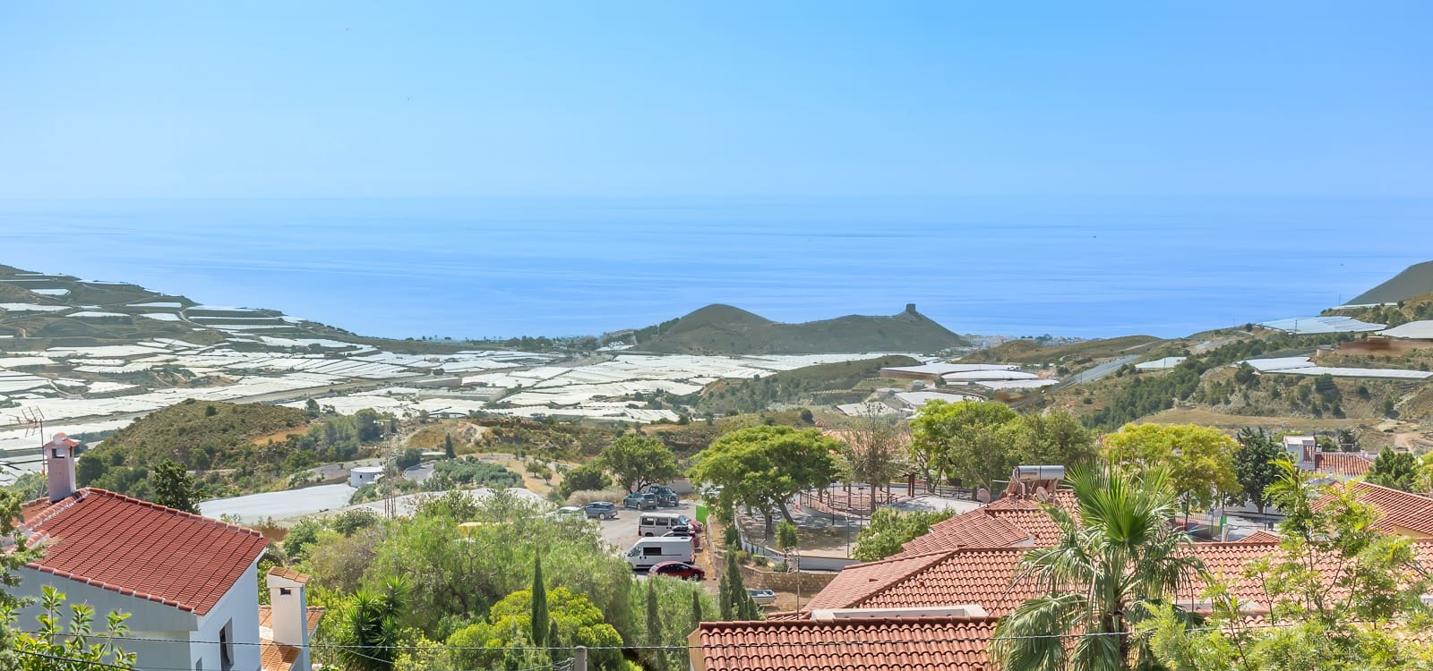4 bedroom Villa for sale in Gualchos with pool garage - € 420,000 (Ref: 10104296)