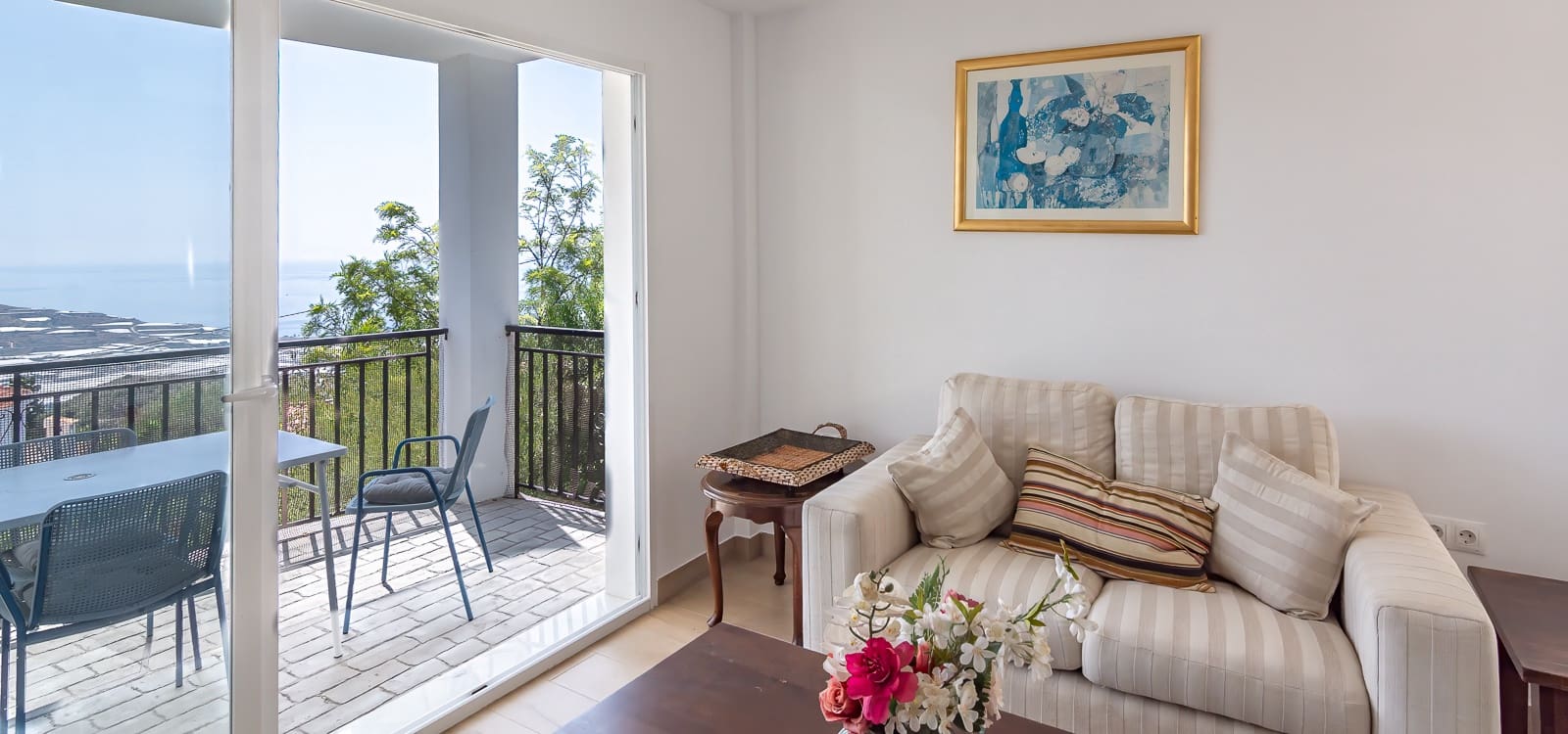 4 bedroom Villa for sale in Gualchos with pool garage - € 420,000 (Ref: 10104296)