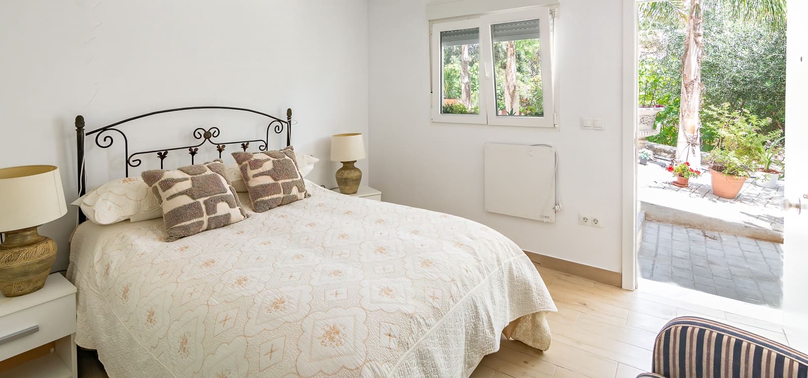 4 bedroom Villa for sale in Gualchos with pool garage - € 420,000 (Ref: 10104296)