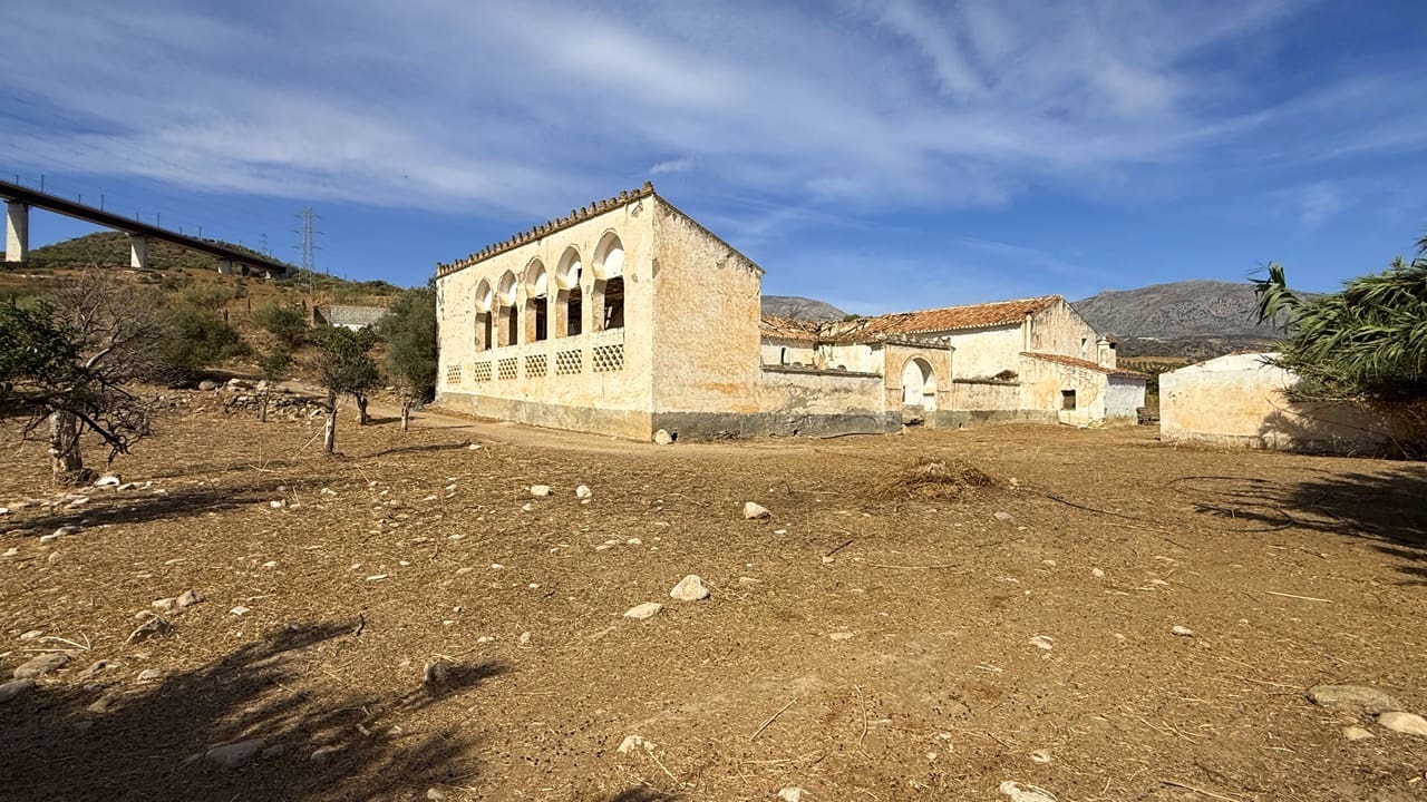 Finca/Herregård til salgs i Alora - € 895 000 (Ref: 10171718)