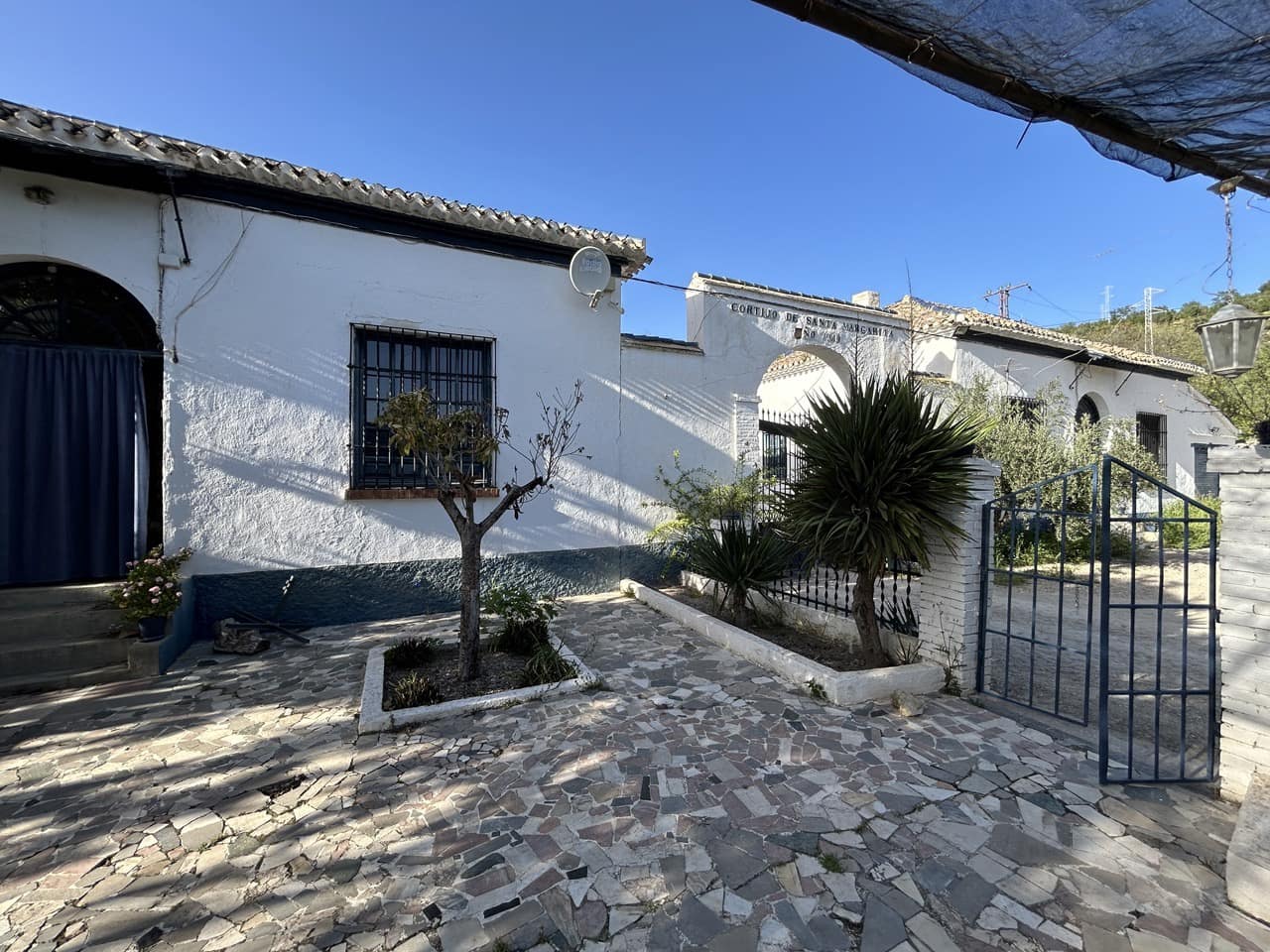 Finca/Country House for sale in Moclin with pool garage - € 5,000,000 (Ref: 8257978)