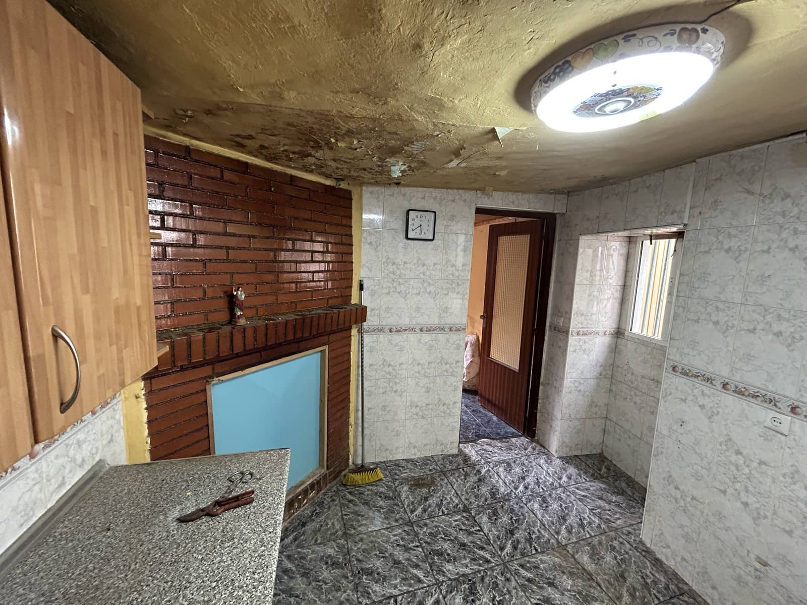 3 soveværelse Byhus til salg i Moclin - € 54.000 (Ref: 8267331)