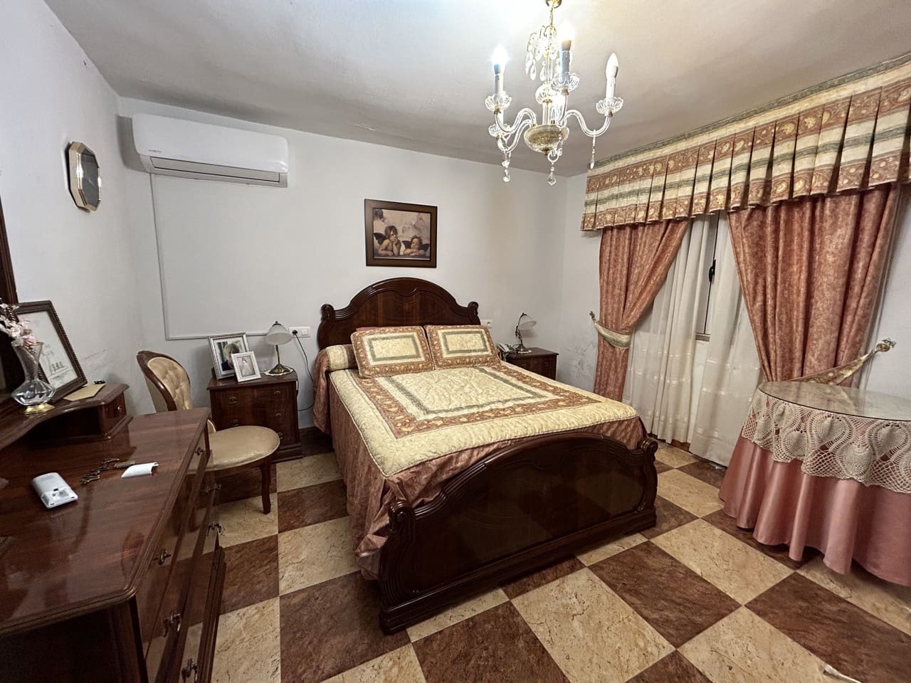 6 chambre Maison de Ville à vendre à Moclin - 125 000 € (Ref: 8341889)