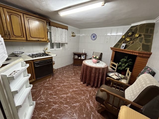 6 soveværelse Byhus til salg i Moclín - € 125.000 (Ref: 8341889)