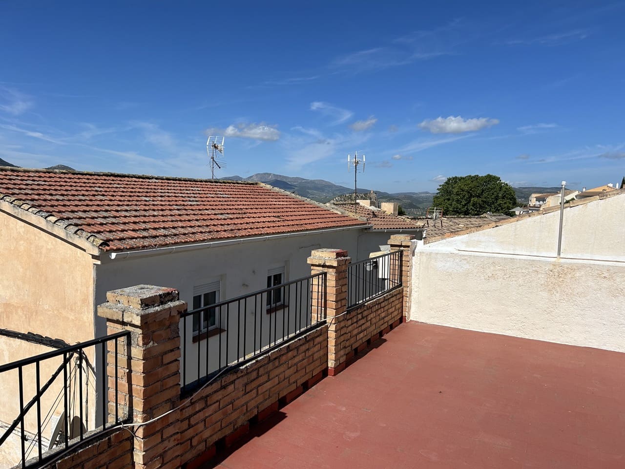 6 chambre Maison de Ville à vendre à Moclin - 125 000 € (Ref: 8341889)