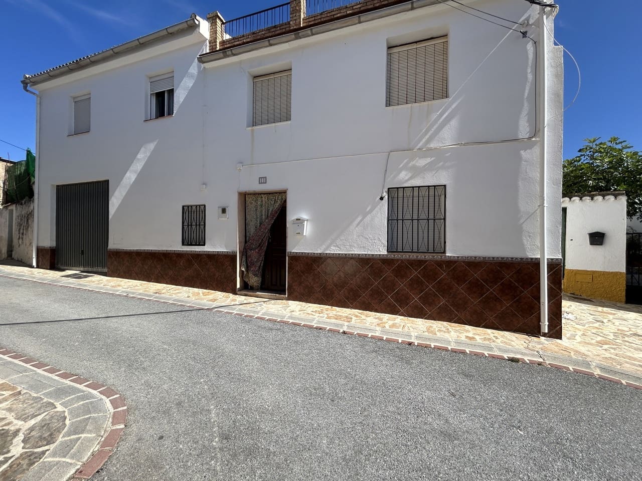 6 chambre Maison de Ville à vendre à Moclin - 125 000 € (Ref: 8341889)