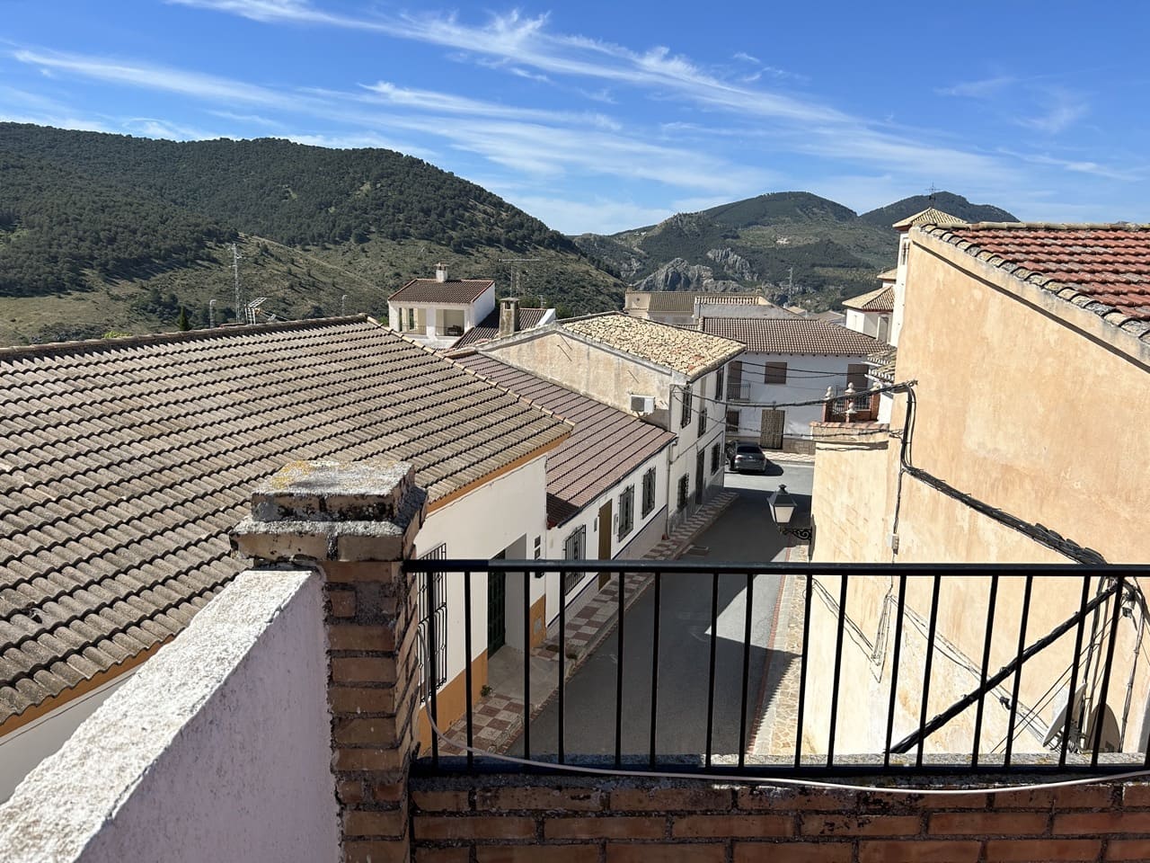 6 chambre Maison de Ville à vendre à Moclin - 125 000 € (Ref: 8341889)