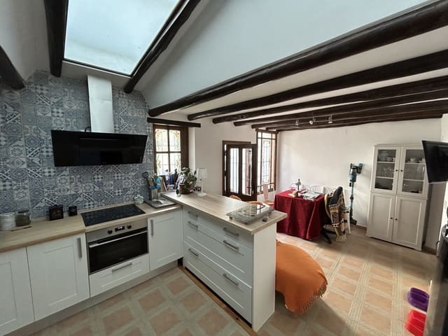 2 soveværelse Byhus til salg i Illora - € 90.000 (Ref: 8425246)