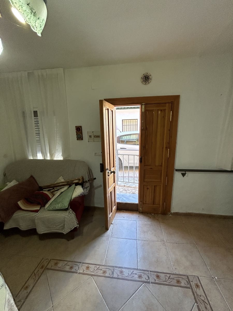 6 sypialnia Dom na sprzedaż w Moclin - 63 000 € (Ref: 8426565)