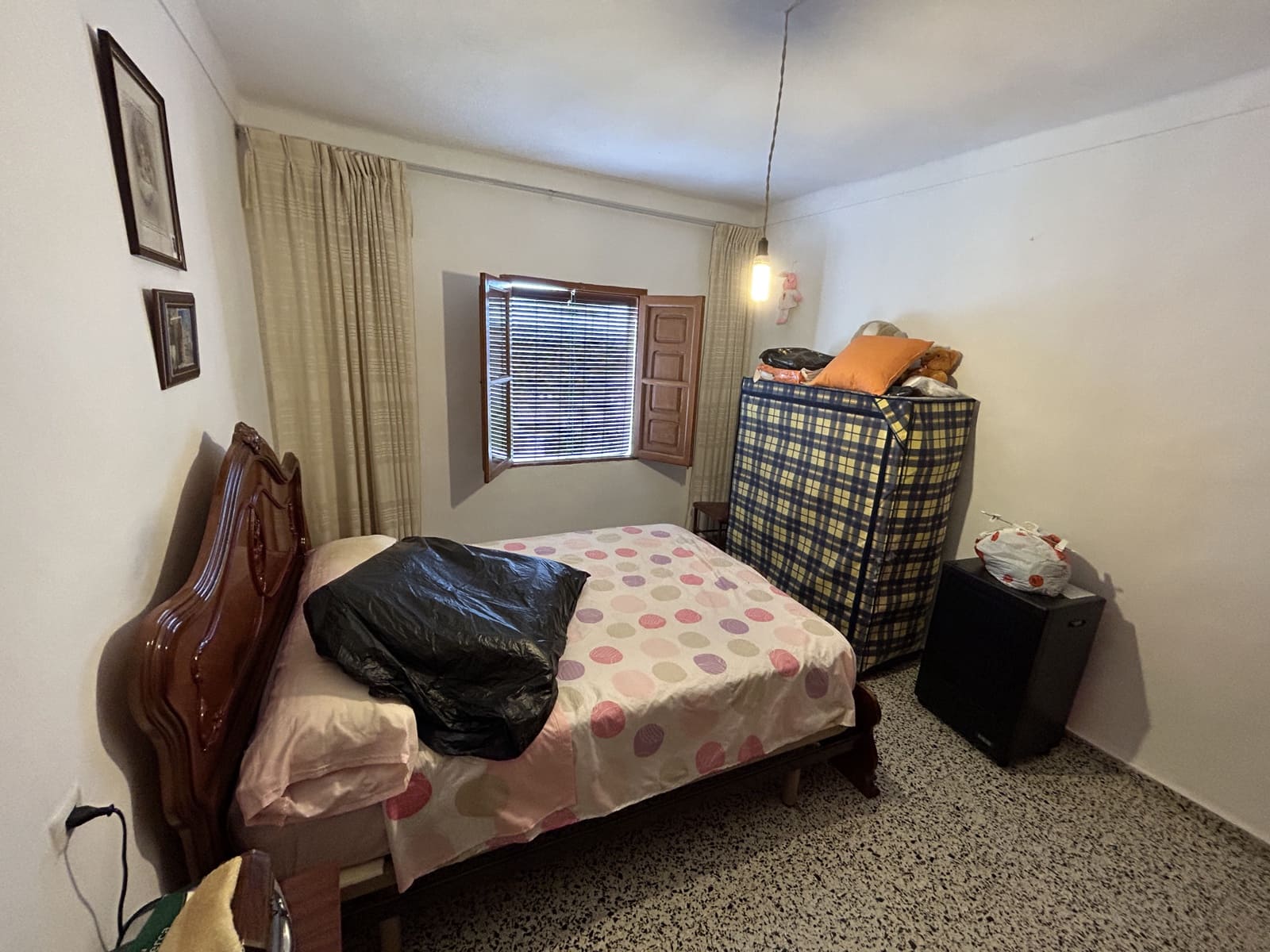 4 soveværelse Byhus til salg i Illora med garage - € 110.000 (Ref: 8446110)