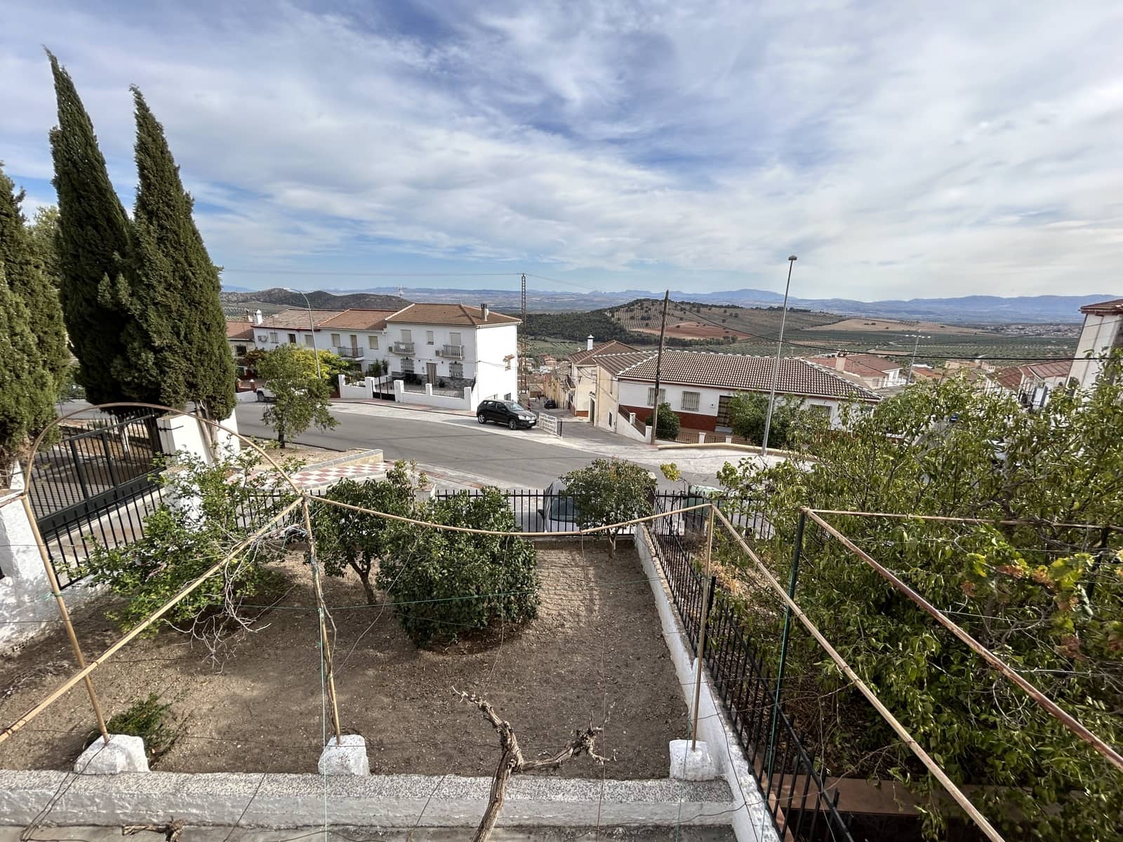 4 soveværelse Byhus til salg i Illora med garage - € 110.000 (Ref: 8446110)