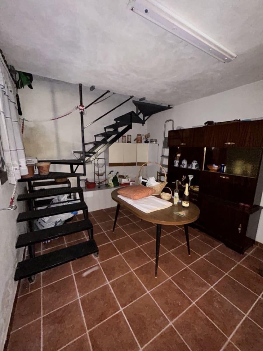 3 soveværelse Byhus til salg i Moclin - € 79.000 (Ref: 8471233)