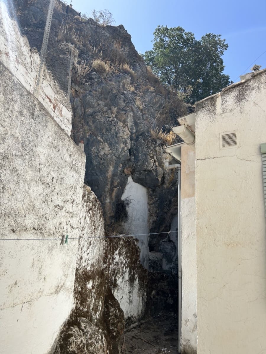 3 soveværelse Byhus til salg i Moclin - € 79.000 (Ref: 8471233)