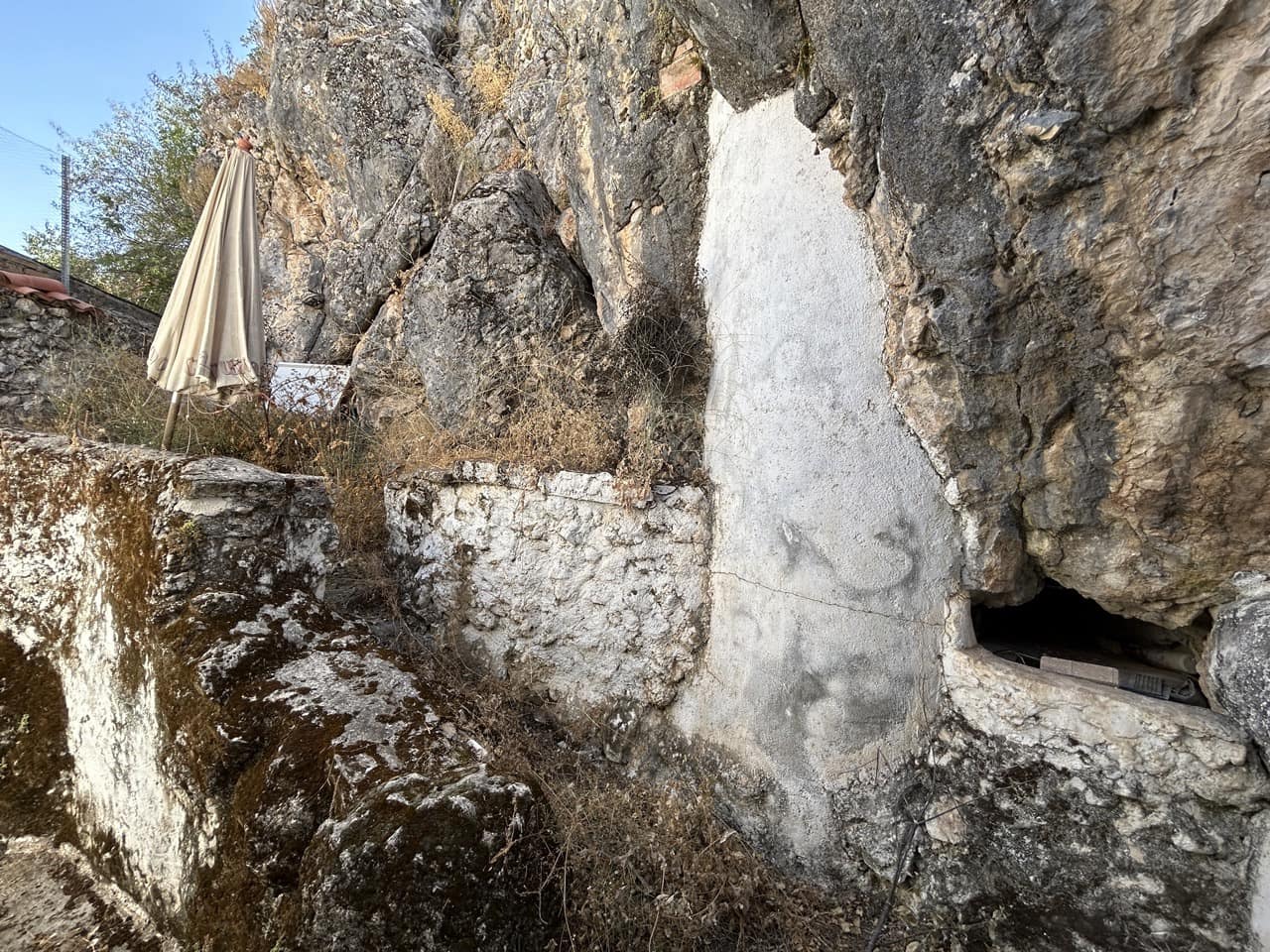 3 soveværelse Byhus til salg i Moclin - € 79.000 (Ref: 8471233)