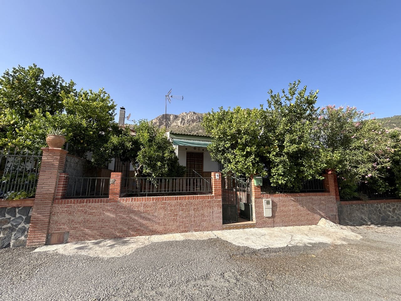 4 soveværelse Bungalow til salg i Moclin - € 125.000 (Ref: 8473336)