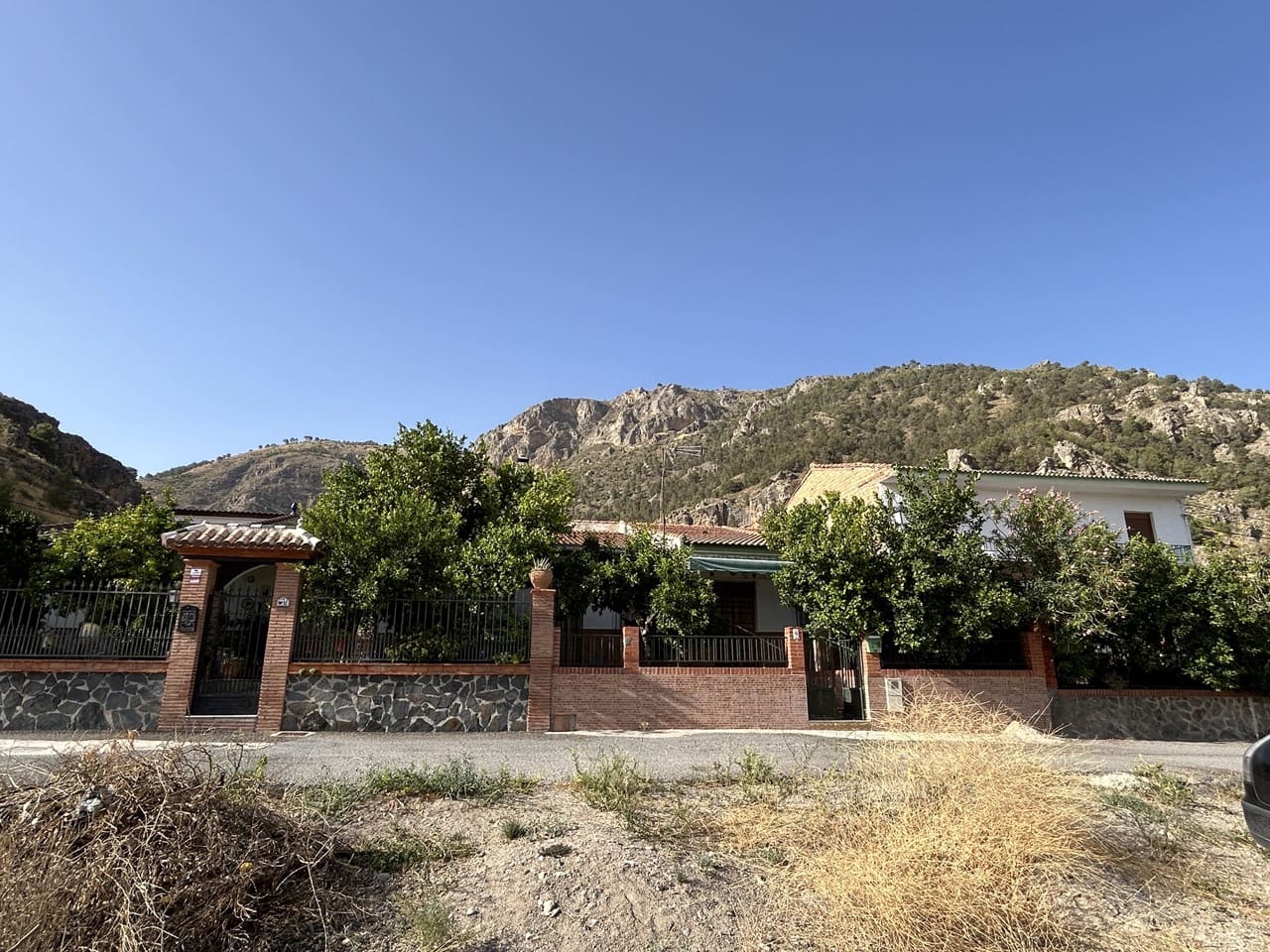 4 soveværelse Bungalow til salg i Moclin - € 125.000 (Ref: 8473336)