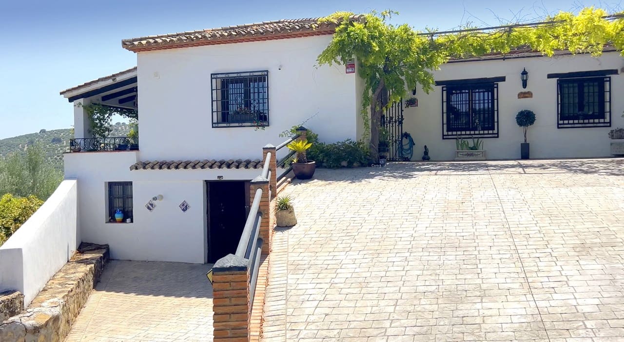 2 quarto Quinta/Casa Rural para venda em Alcala la Real com piscina garagem - 370 000 € (Ref: 8475165)