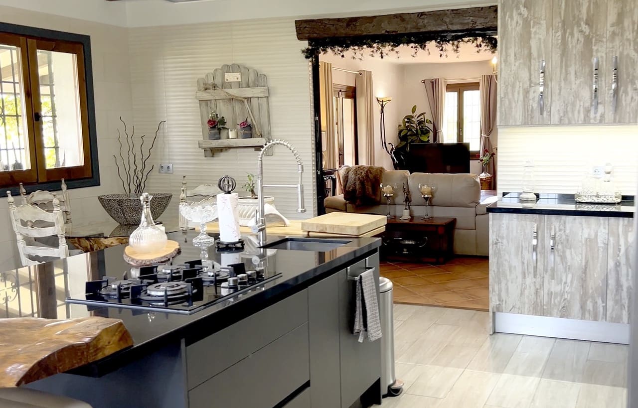 2 quarto Quinta/Casa Rural para venda em Alcala la Real com piscina garagem - 370 000 € (Ref: 8475165)