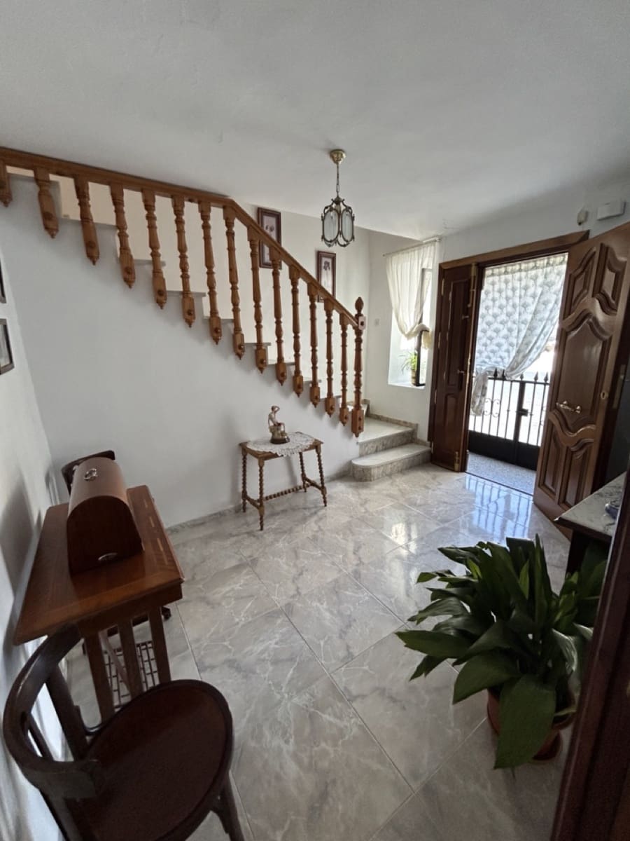 4 soveværelse Byhus til salg i Campotejar med garage - € 165.000 (Ref: 8478790)