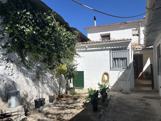 4 soveværelse Byhus til salg i Campotéjar med garage - € 165.000 (Ref: 8478790)